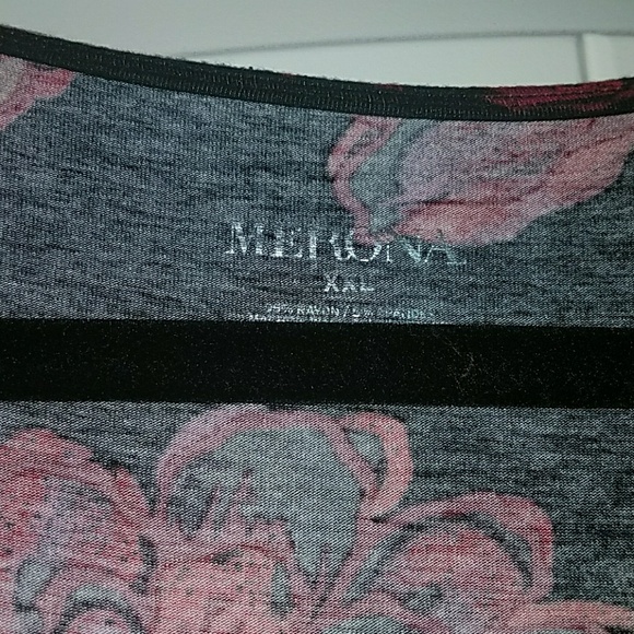 Merona top - Picture 2 of 3